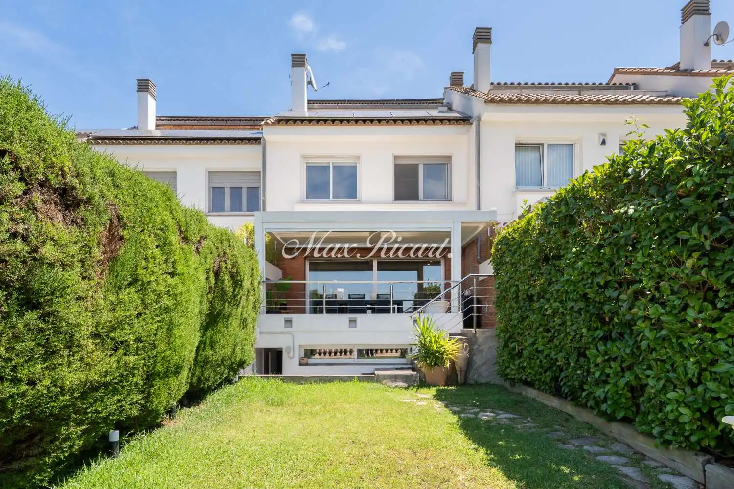 Exterior view of Houses for rent in Sant Just Desvern  with Air Conditioner, Heating and Terrace