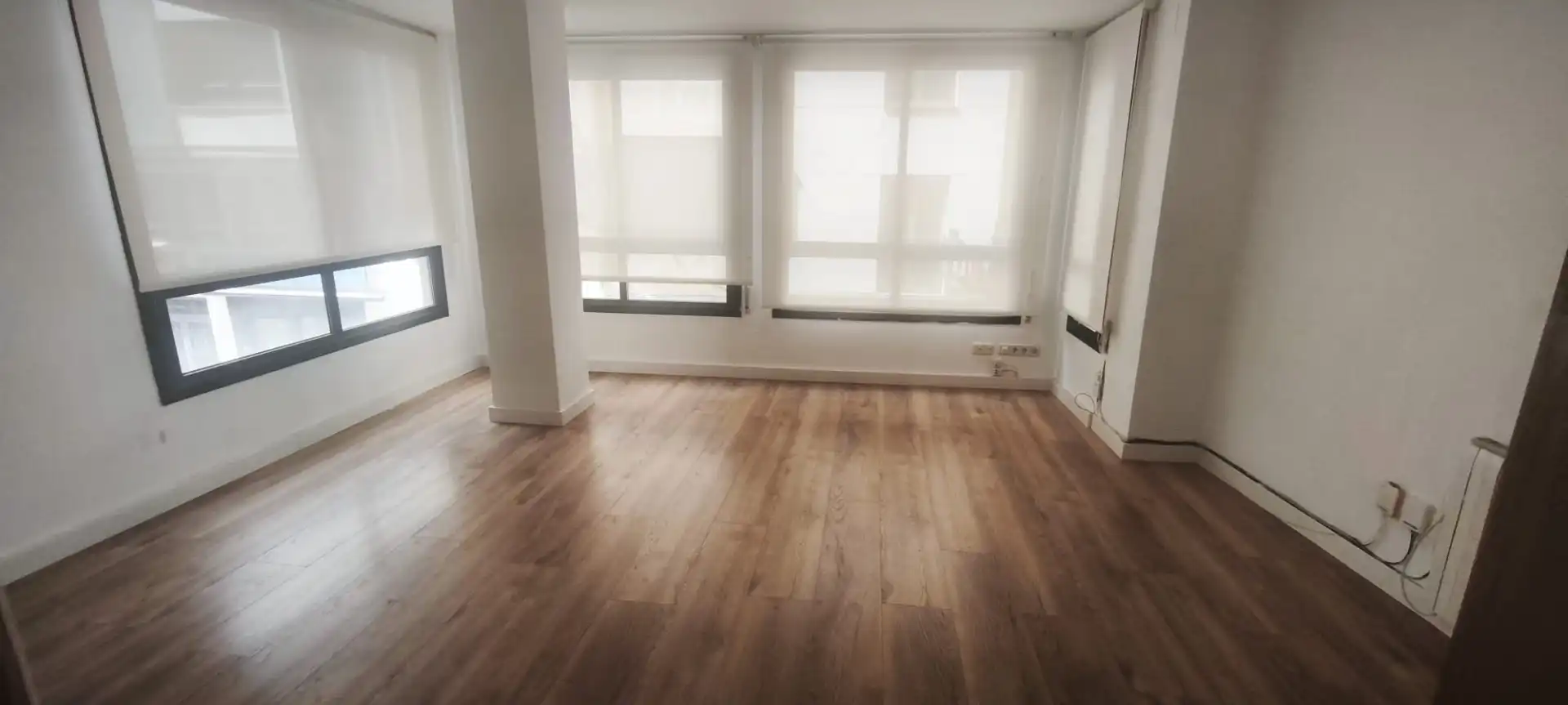 Sala de estar de Piso en venta en Castellón de la Plana / Castelló de la Plana con Aire acondicionado, Calefacción y Trastero