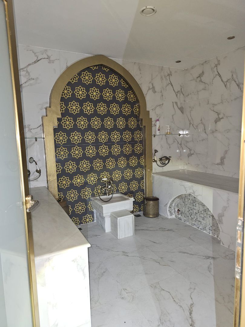 Baño de Local en venta en Torremolinos con Aire acondicionado, Terraza y Amueblado