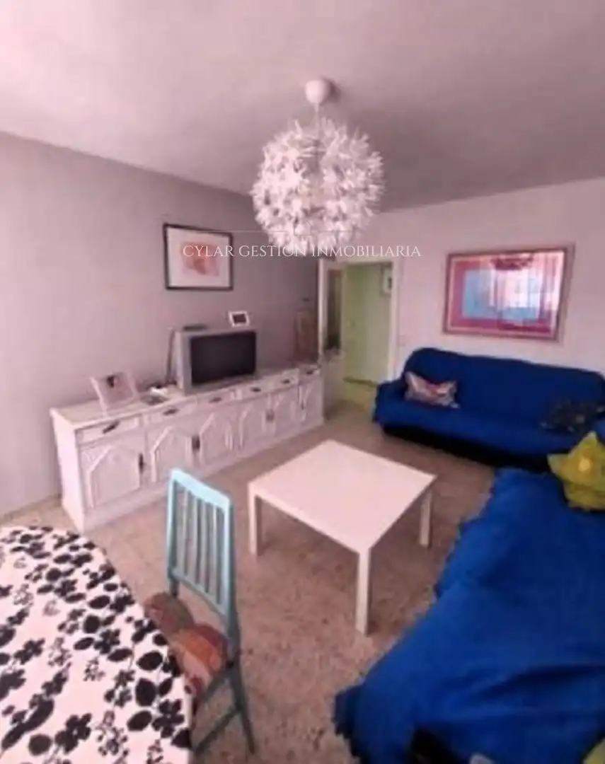 Living room of Flat for rent in Salamanca  with Heating, Terrace and Furnished