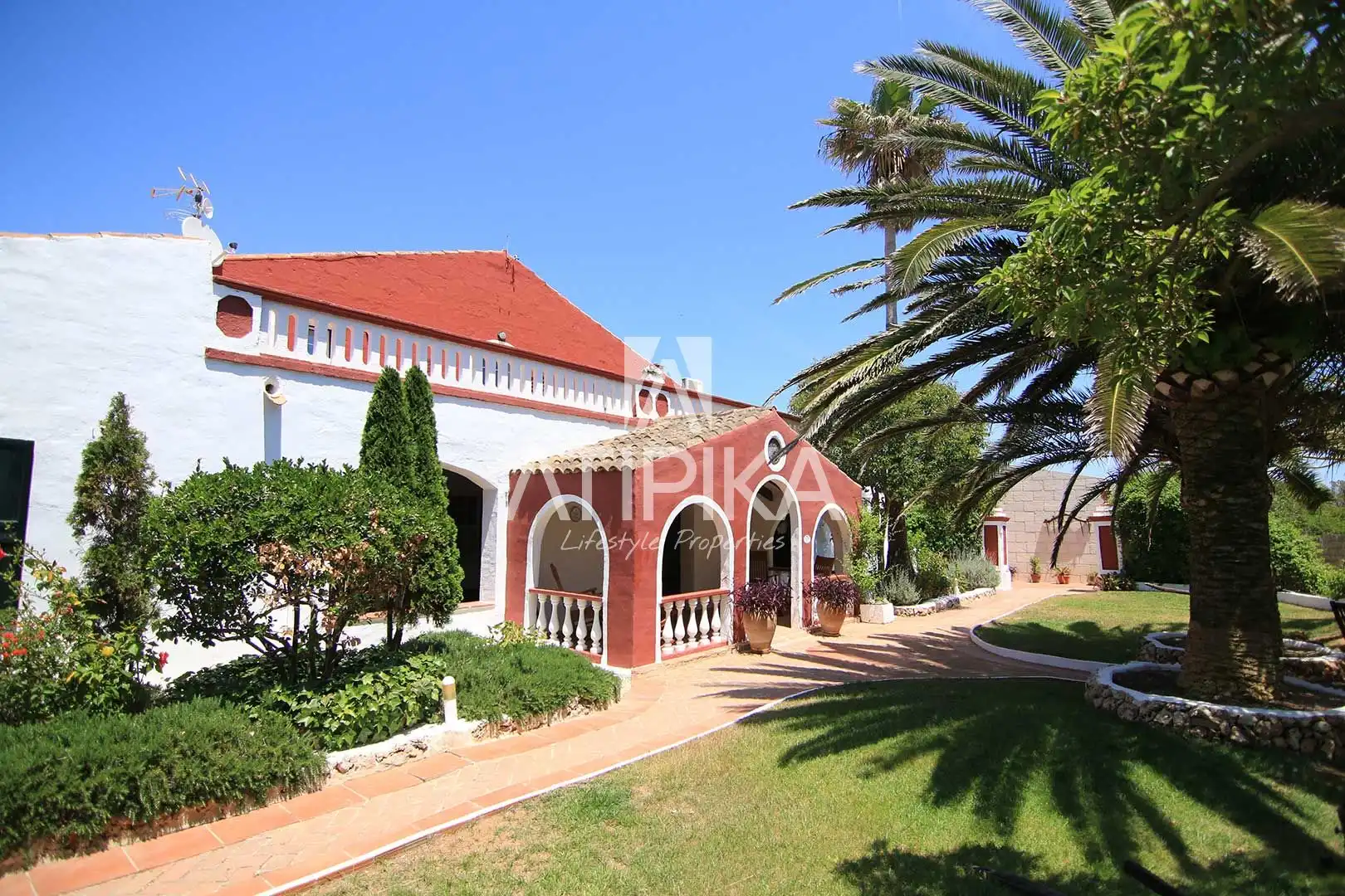 Vista exterior de Finca rústica en venta en Maó - Mahón con Aire acondicionado, Piscina y Horno