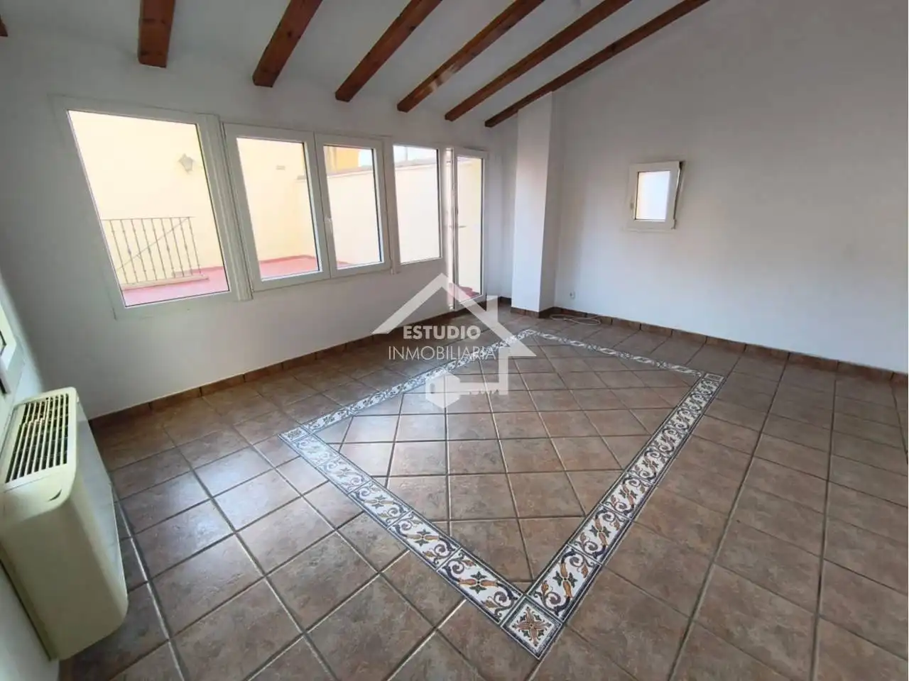 Sala d'estar de Casa o xalet en venda en Lodosa amb Calefacció i Terrassa