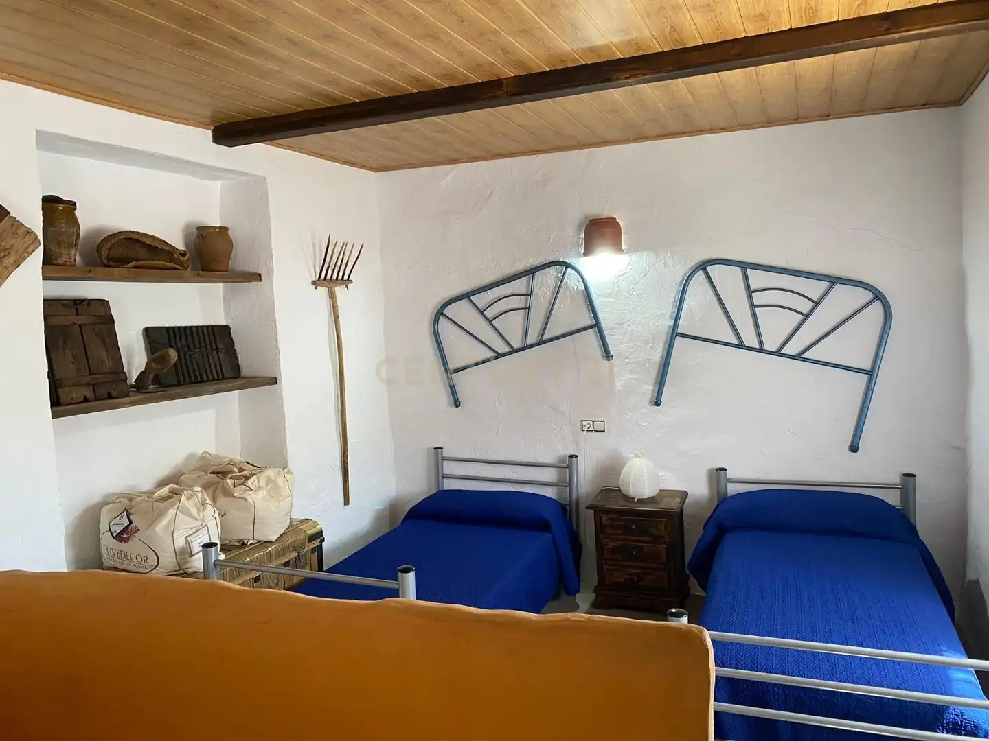 Casa o chalet en venta en Colomera con Jardín privado, Trastero y Piscina