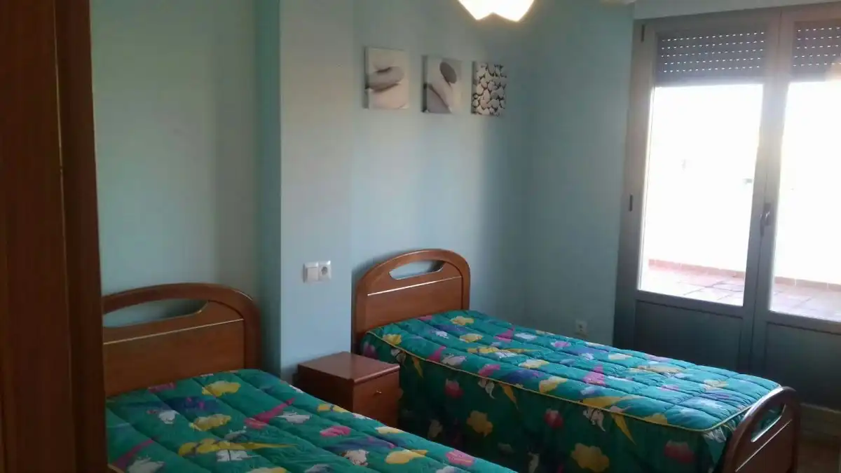 Habitación de Casa o chalet en venta en La Vellés  con Calefacción, Parquet y Terraza