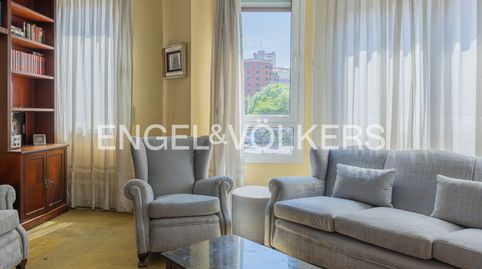Foto 5 de Piso en venta en Alhóndiga, Bilbao
