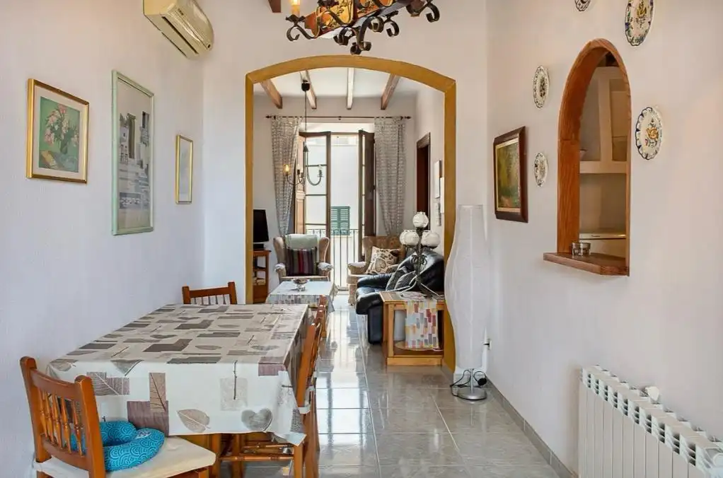 Comedor de Finca rústica en venta en Capdepera con Aire acondicionado, Calefacción y Terraza