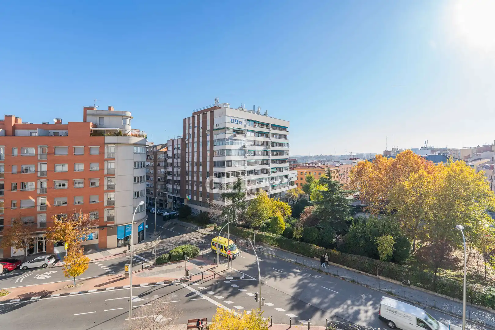 Vista exterior de Piso en venta en Madrid con Calefacción y Trastero