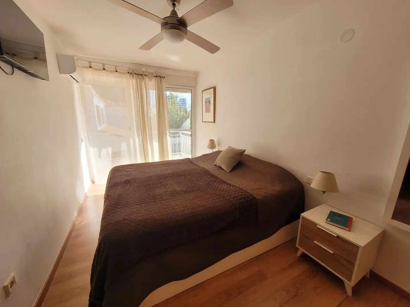 Dormitori de Casa o xalet en venda en Benicasim / Benicàssim amb Aire condicionat, Jardí privat i Terrassa