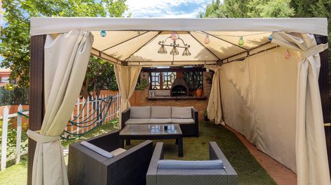 Foto 4 de Casa adosada en venta en Carlos Arniches, San Alberto - La Alcubilla - Florisol, Málaga Capital