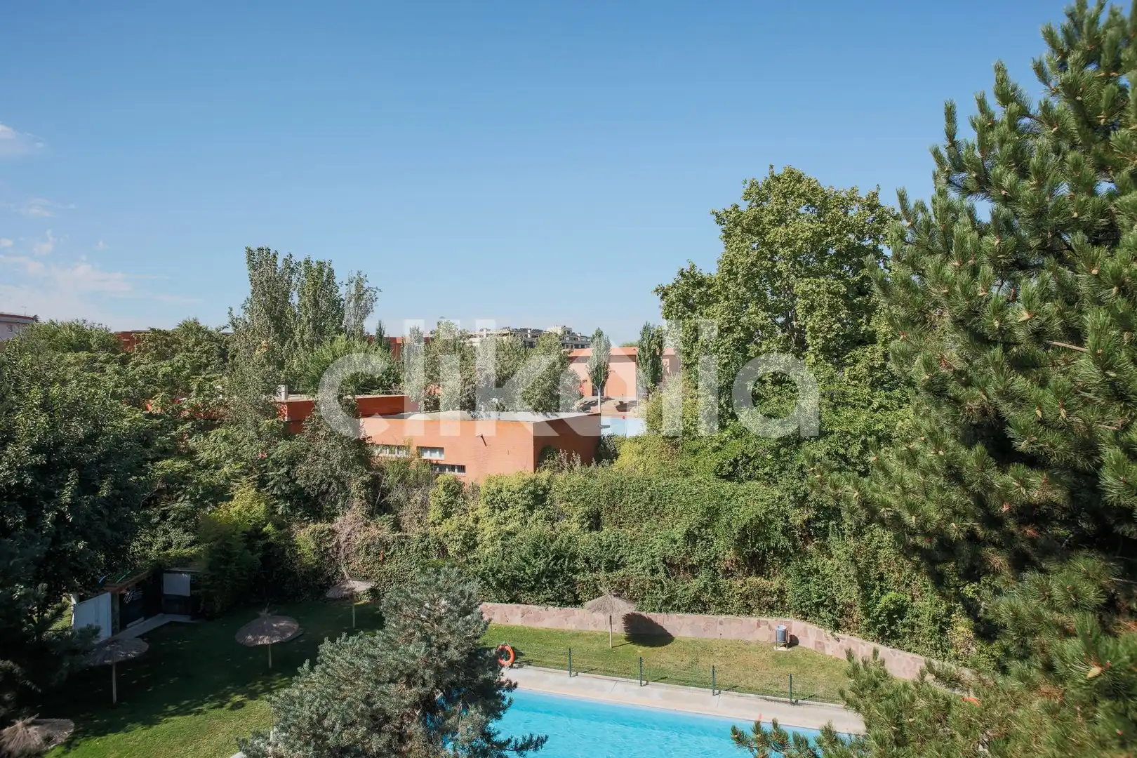Jardí de Pis en venda en Madrid amb Aire condicionat, Calefacció i Jardí privat