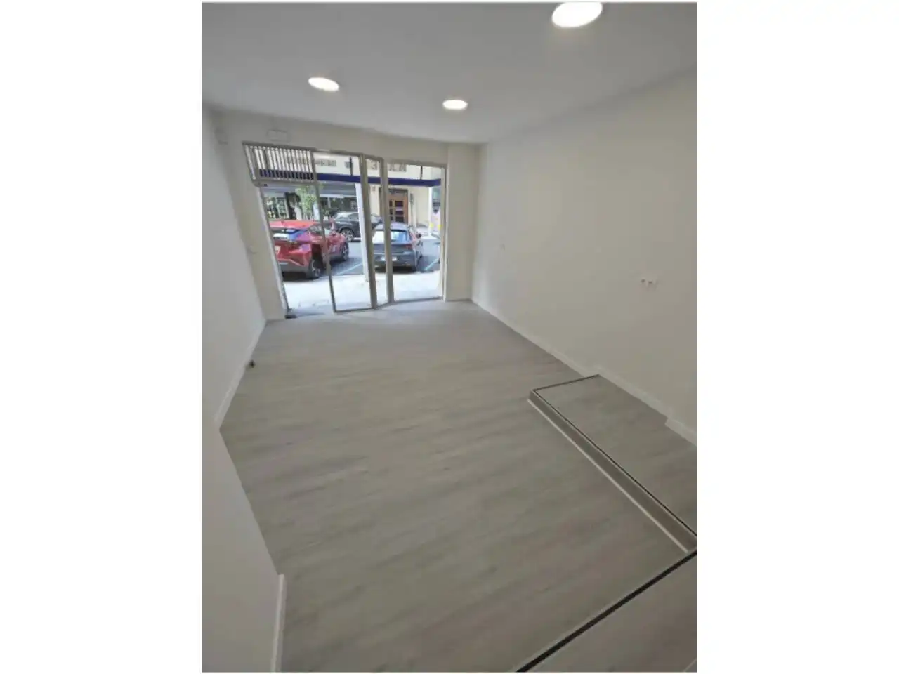 Gewerbefläche zur Miete in Calle Puente Zubia Plaza Barrio Las Arenas Centro, imagen 3