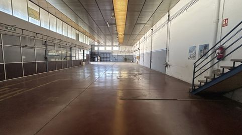 Foto 2 von Fabrikhallen zur Miete in Barberà del Vallès - Ronda Industria, Centre - Eixample – Can Llobet, Barberà del Vallès