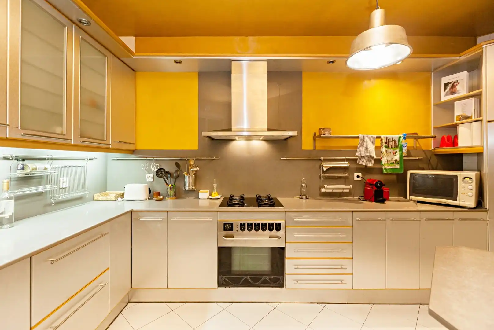 Kitchen of Flat for sale in Barcelona  with Terrace, Storage room and Furnished
