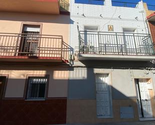 Exterior view of Flat for sale in  Sevilla Capital