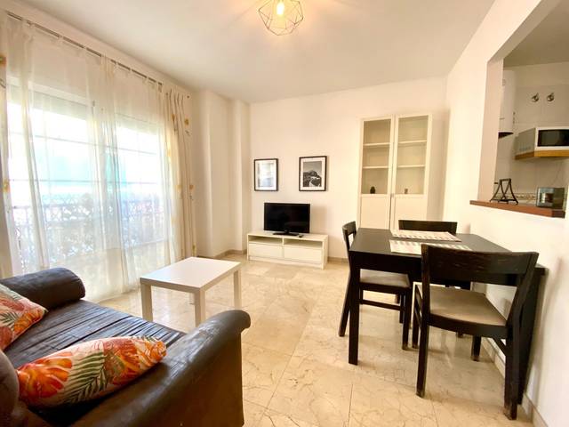 Apartamento en Alquiler en Las Flores