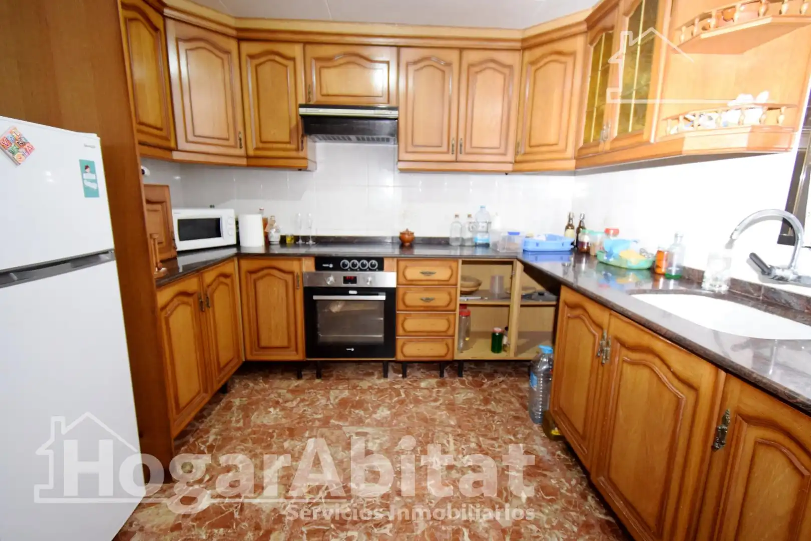 Cuina de Casa o xalet en venda en Catarroja amb Aire condicionat, Calefacció i Terrassa