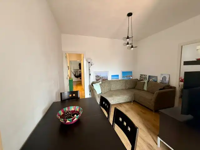 Sala d'estar de Pis en venda en Barcelona amb Aire condicionat, Parquet i Balcó