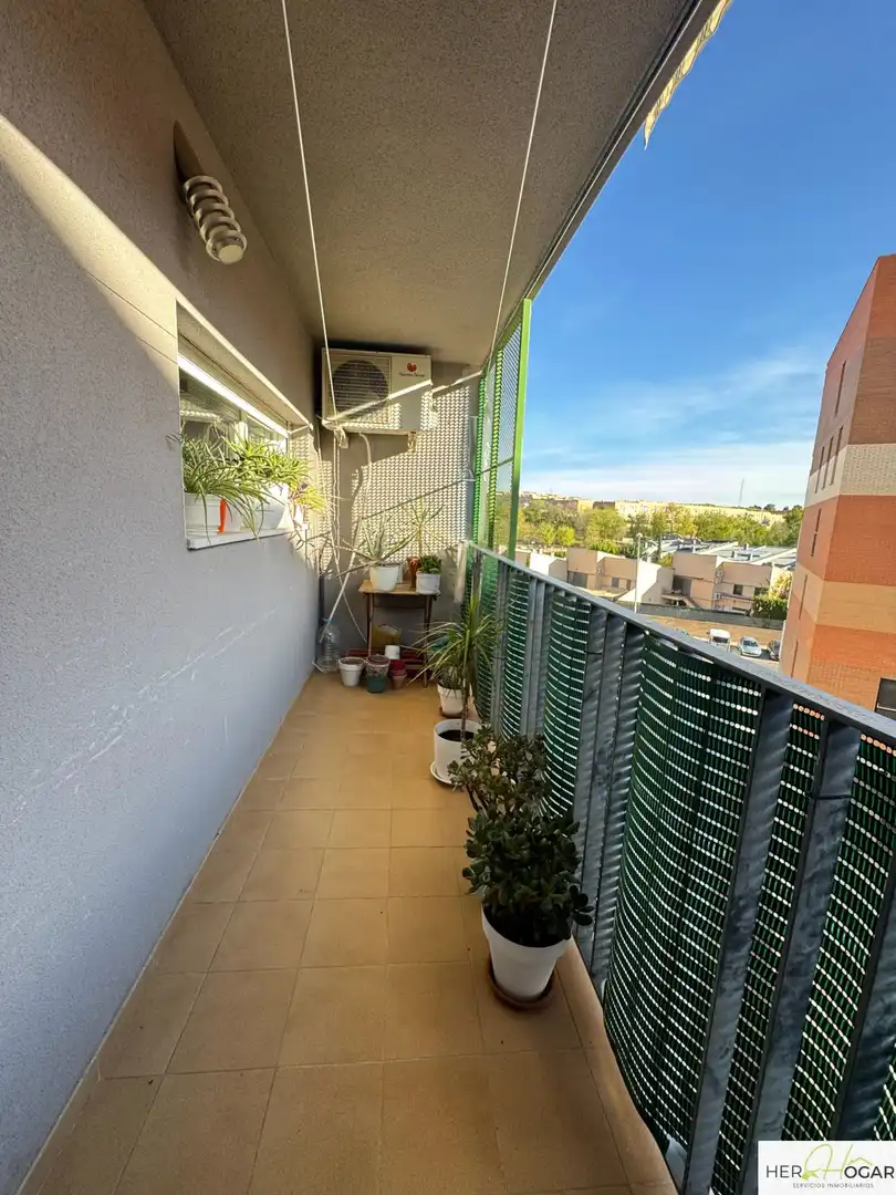 Terraza de Piso en venta en Santa María de Benquerencia