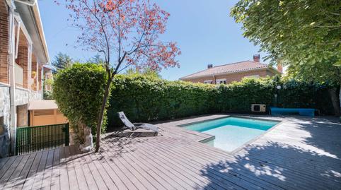 Foto 3 de Casa adosada en venda a Paseo de Los Rosales, Collado Mediano, Madrid