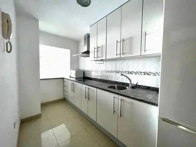 Cocina de Piso en venta en San Cristóbal de la Laguna con Jardín privado