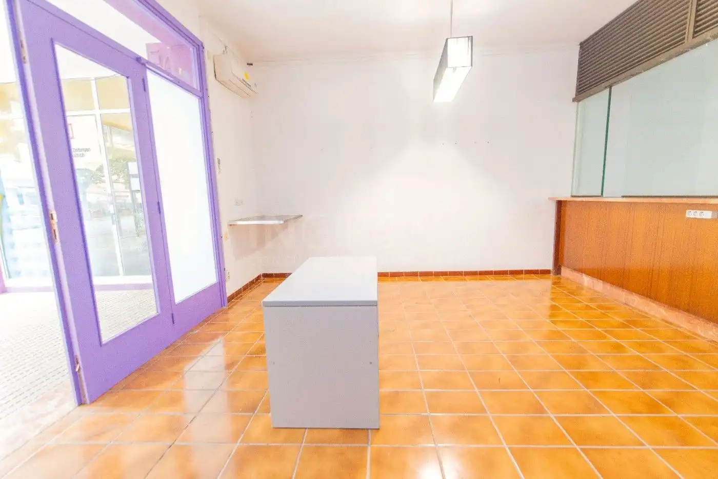 Local en venta en Empuriabrava con Aire acondicionado, Calefacción y Terraza