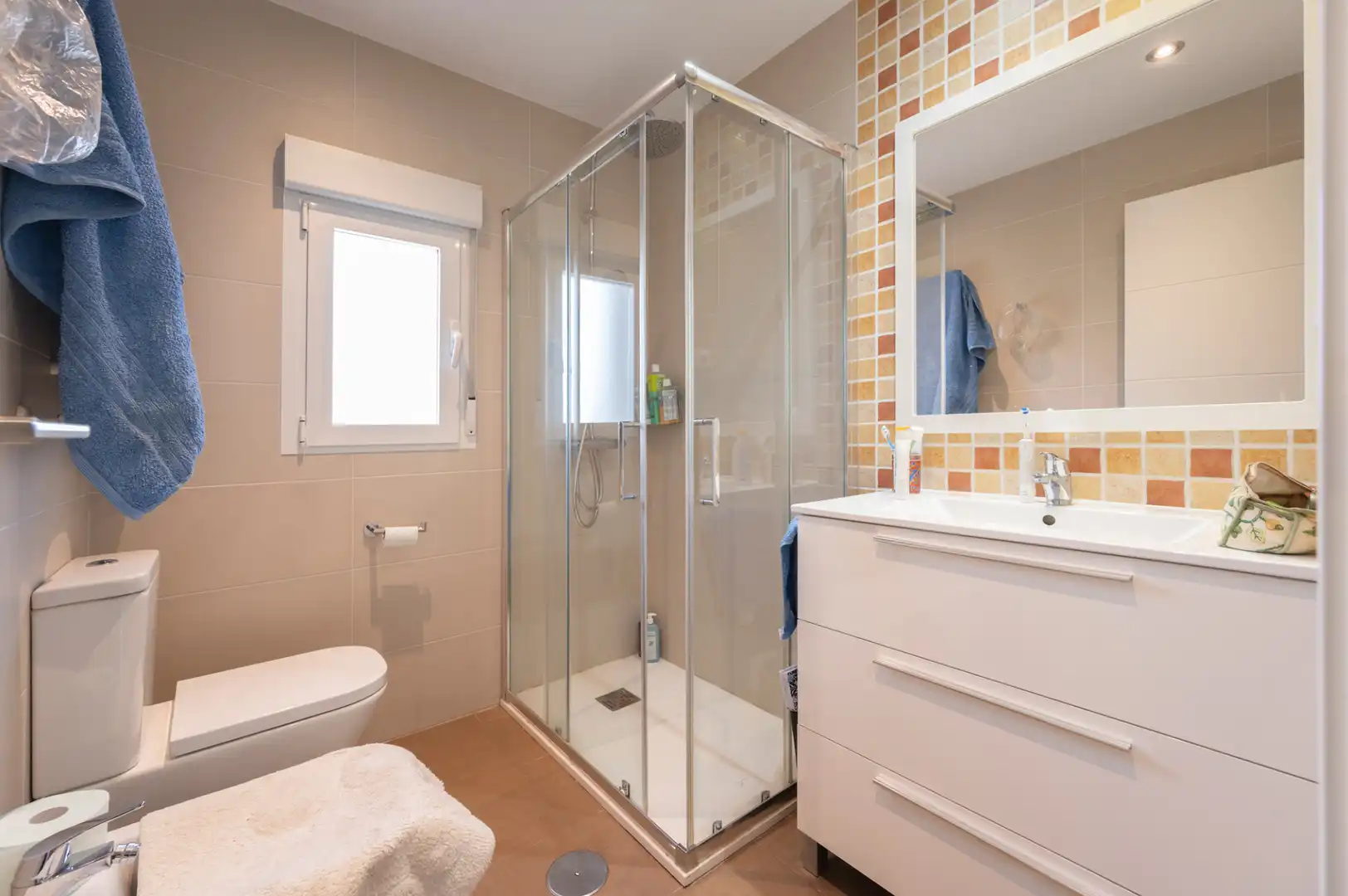Baño de Casa o chalet en venta en Colmenar Viejo con Aire acondicionado, Calefacción y Jardín privado