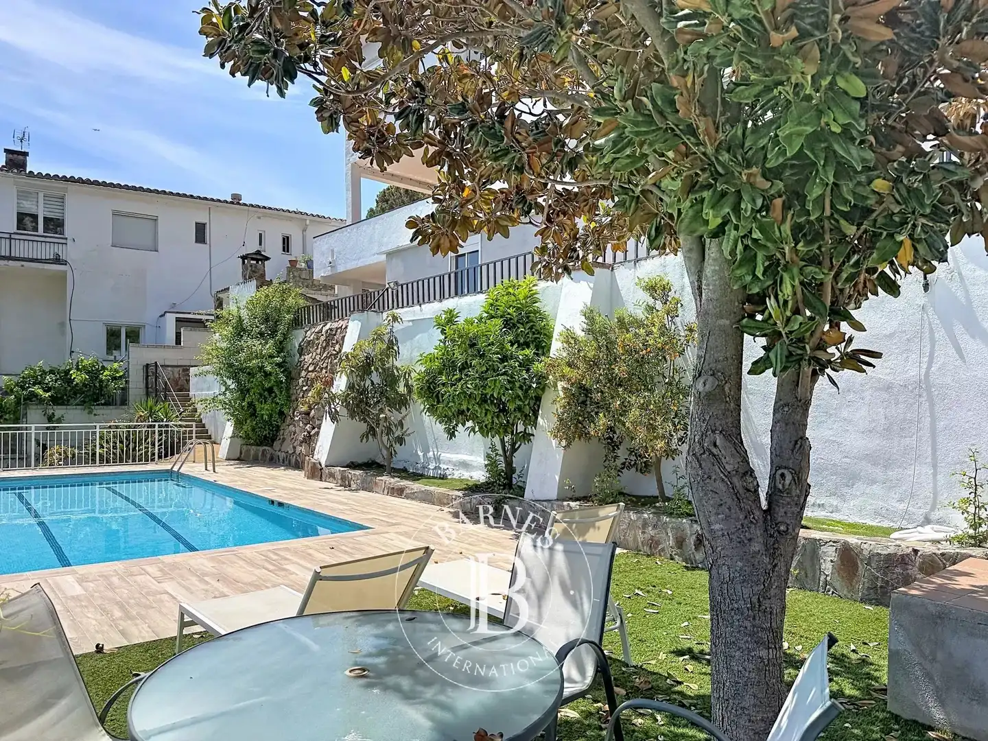 Garden of Houses for sale in Cabrils  with Air Conditioner, Heating and Terrace