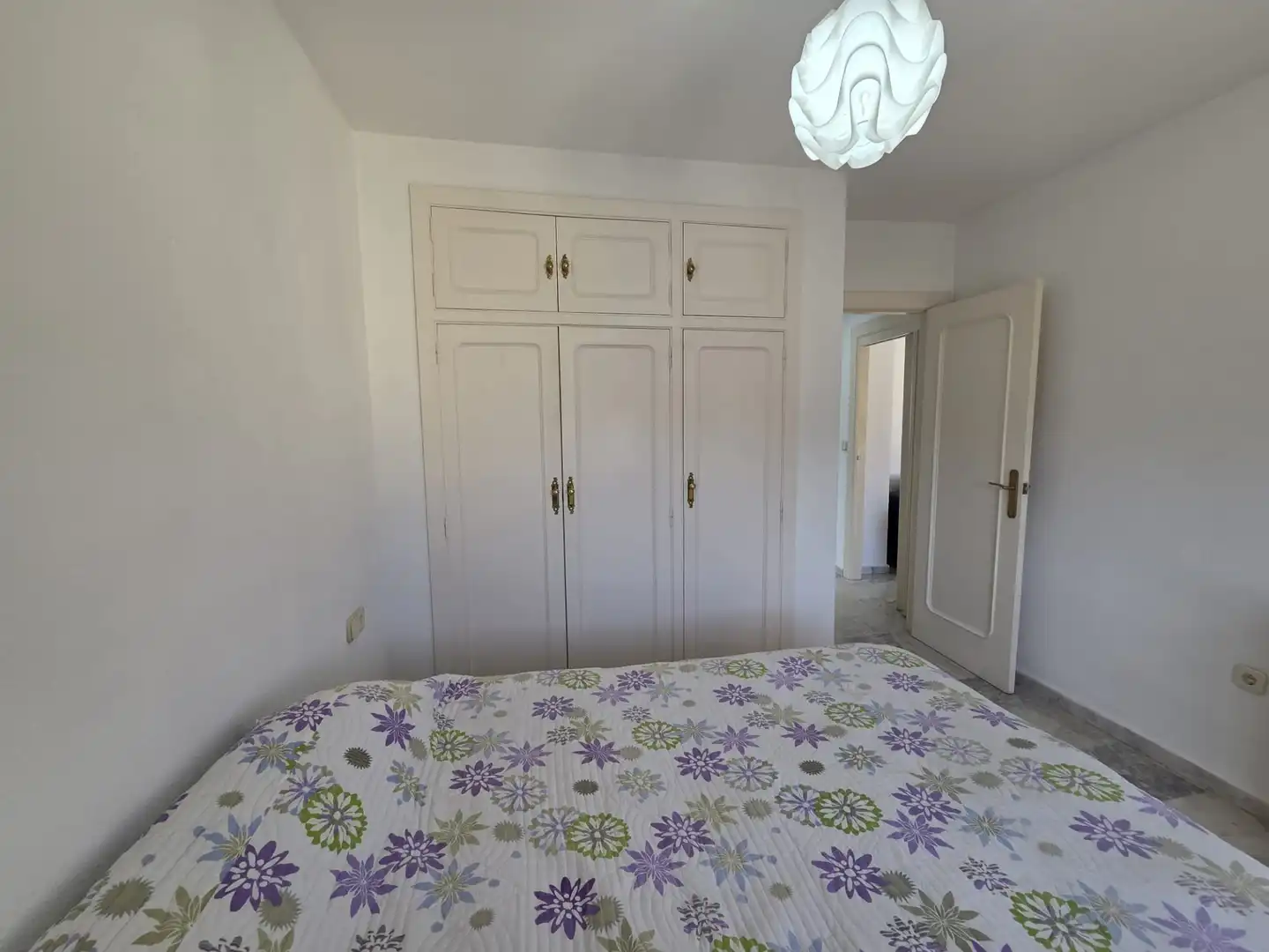 Habitación de Apartamento en venta en Torremolinos con Terraza, Trastero y Horno