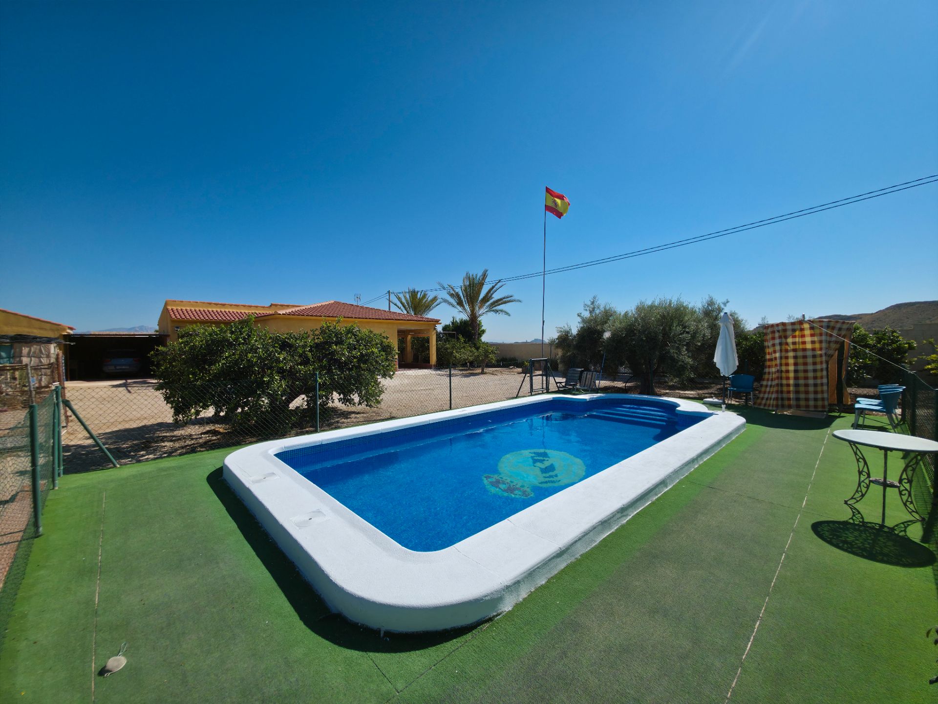 Schwimmbecken von Country house zum verkauf in Alicante / Alacant mit Klimaanlage, Privatgarten und Terrasse