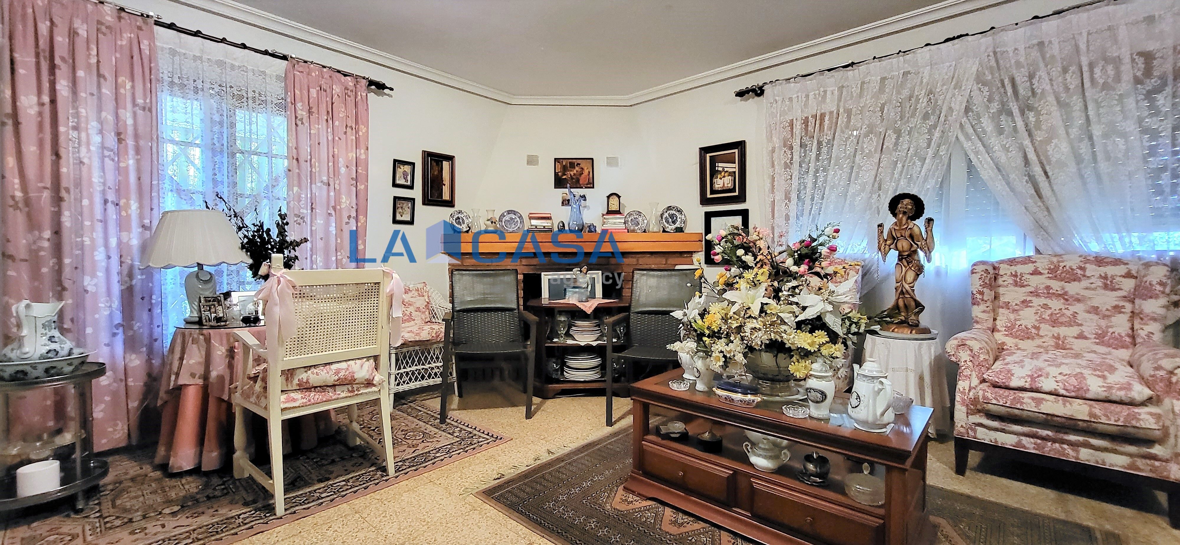 Sala d'estar de Casa o xalet en venda en Grijota