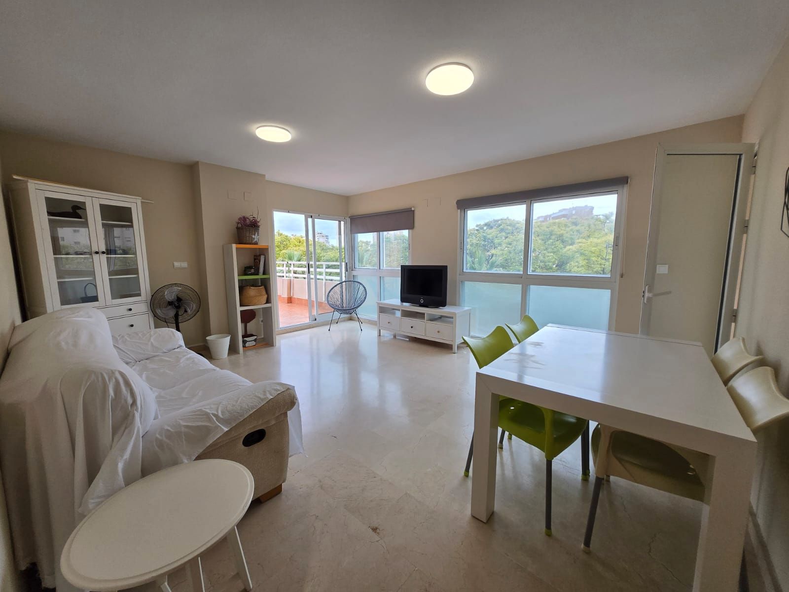 Sala d'estar de Pis de lloguer en Alicante / Alacant amb Aire condicionat, Calefacció i Terrassa