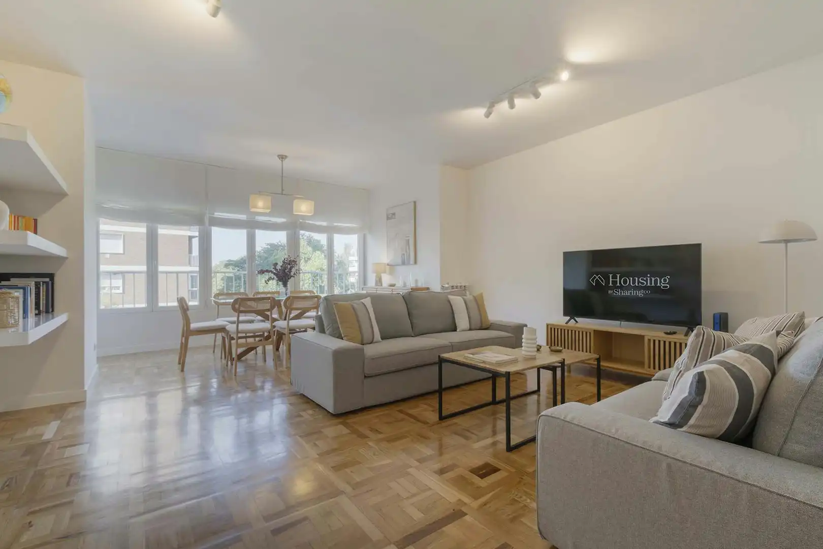 Living room of Flat for rent in Madrid