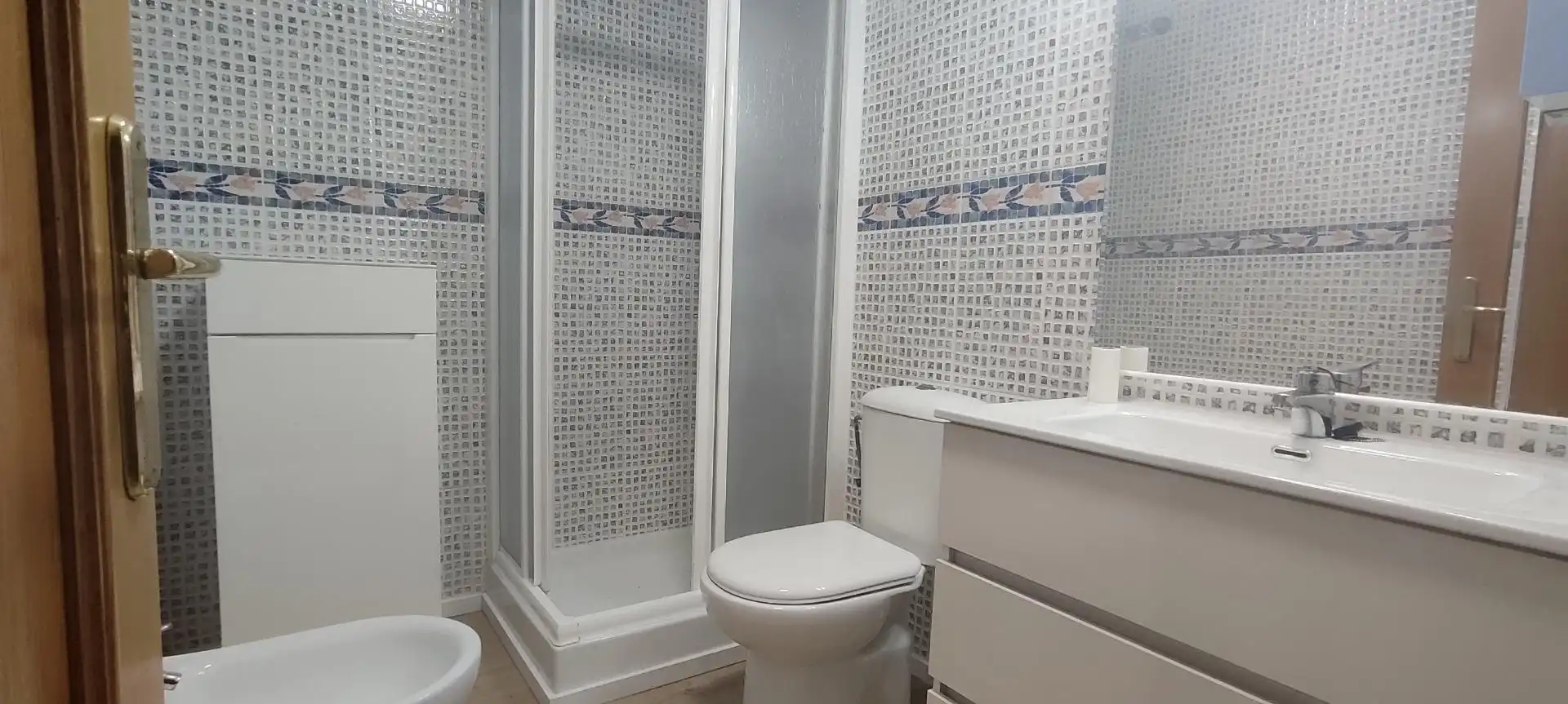 Badezimmer von Wohnung zur Miete in Albal mit Klimaanlage, Heizung und Terrasse
