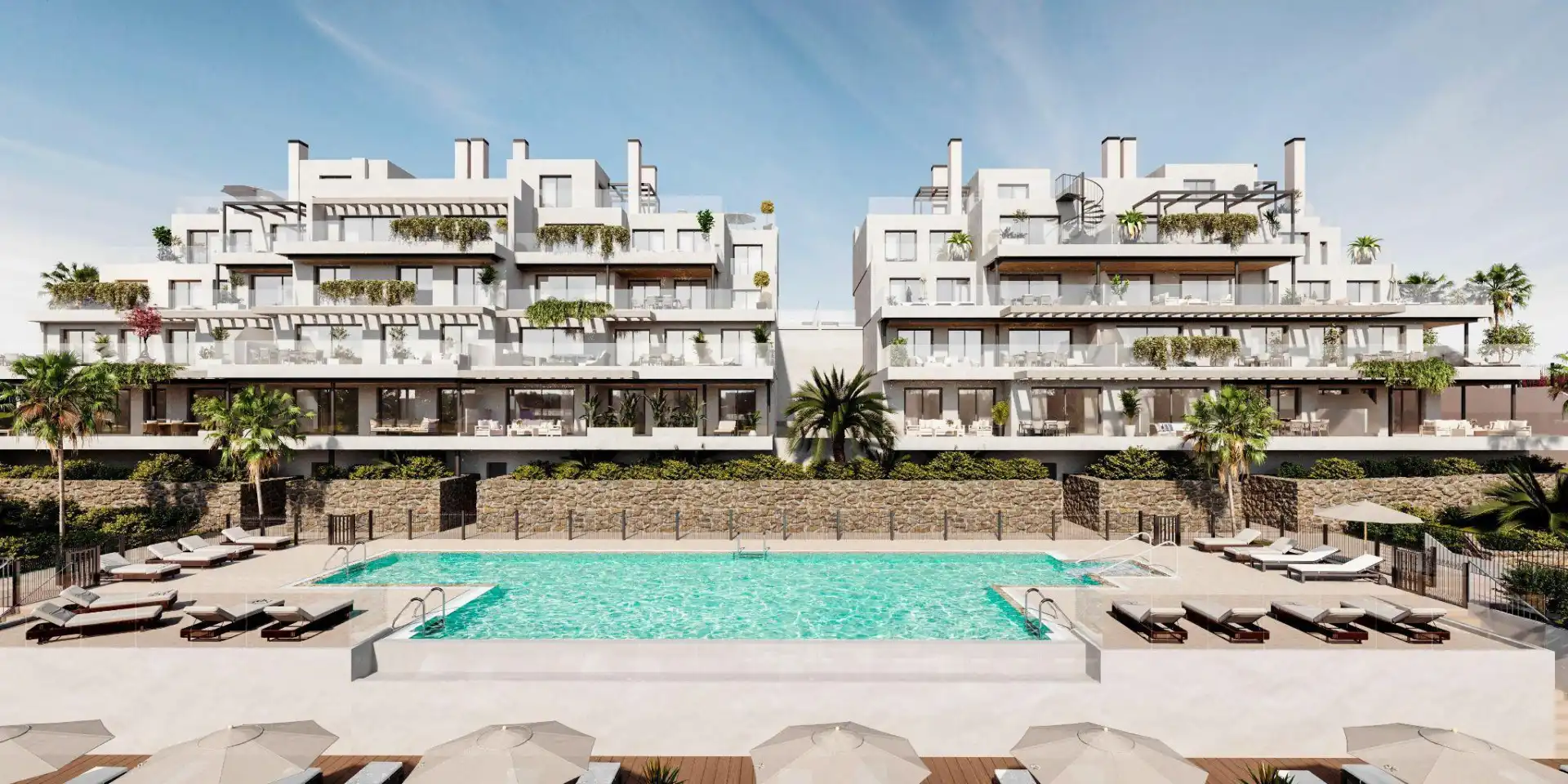 Baixos amb piscina en venda a Estepona Pueblo, imagen 2