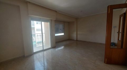 Foto 3 von Wohnung zum Verkauf in Calle Nou D'octubre, 63, Beniopa - Sant Pere, Gandia
