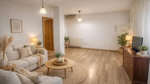 Foto 3 de Planta baja en venta en Passatge Josep Fiter, El Pedró, Cornellà de Llobregat
