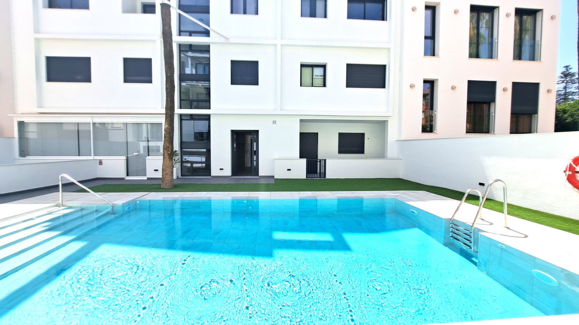 Swimming pool of Flat for sale in Málaga Capital  with Air Conditioner and Storage room