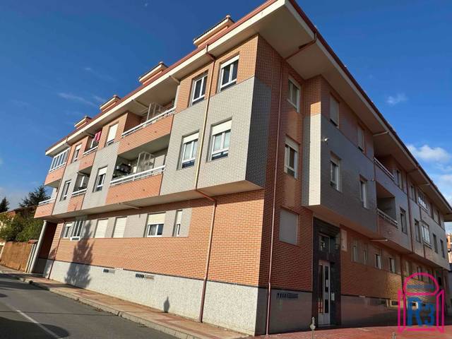 Dúplex en Venta en Valverde de la Virgen