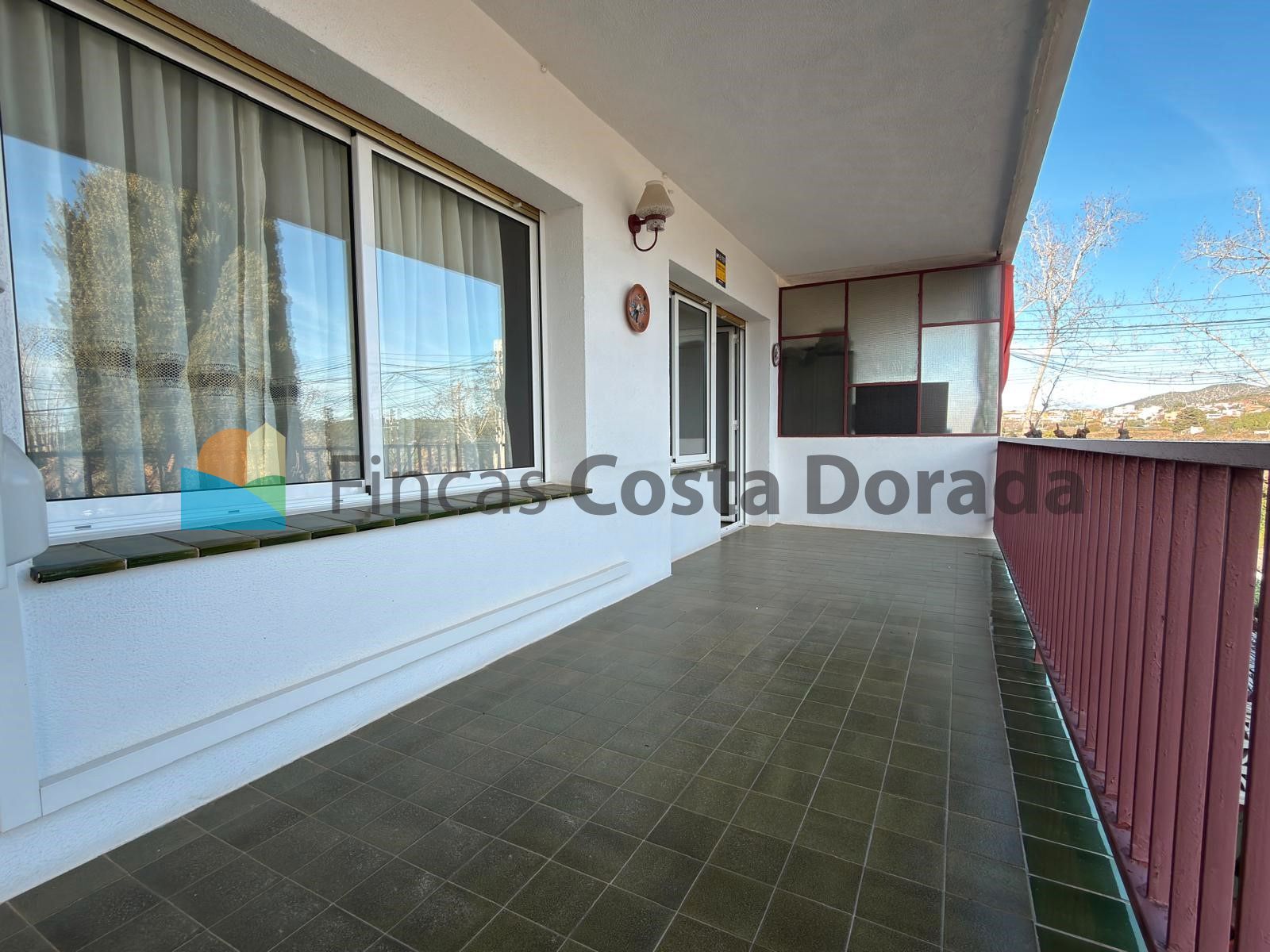 Vista exterior de Pis en venda en Vilanova i la Geltrú amb Calefacció, Terrassa i Traster