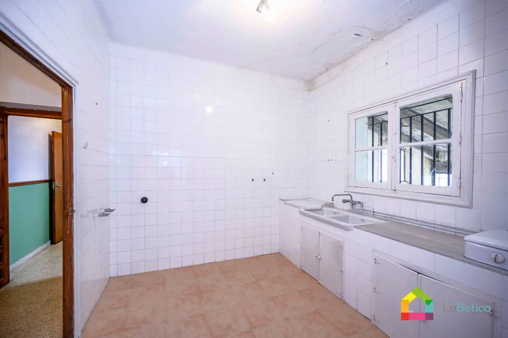 Cuina de Casa o xalet en venda en Ajofrín amb Jardí privat i Terrassa