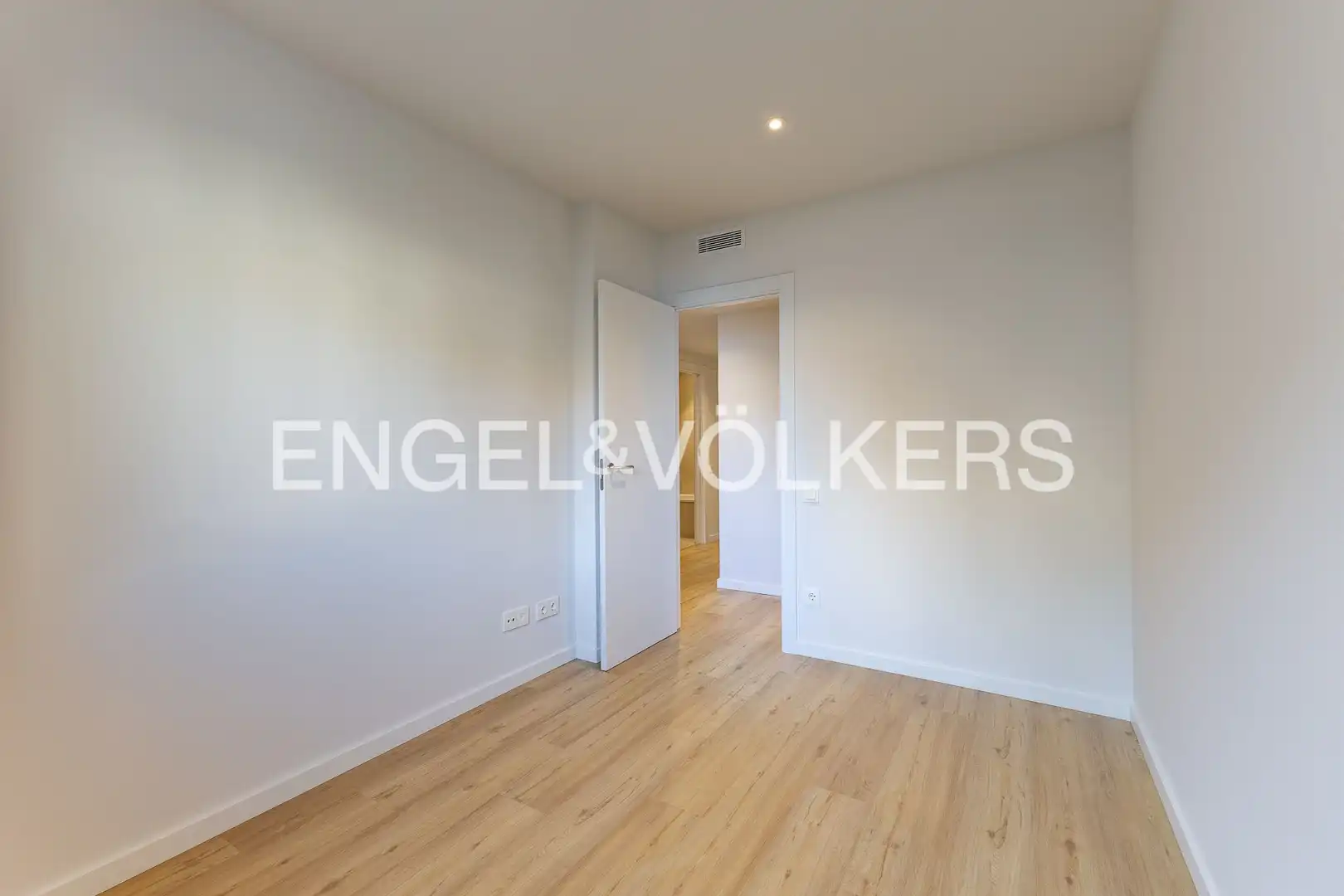 Habitación de Planta baja de alquiler en Sabadell con Aire acondicionado, Calefacción y Terraza