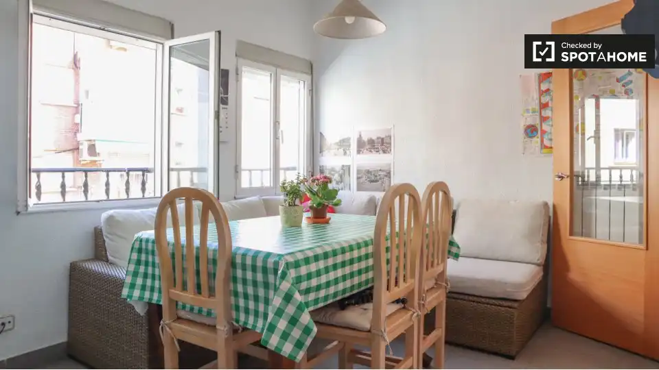 Room in Bellas Vistas