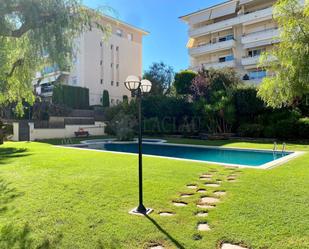 Garden of Flat to rent in Sitges  with Air Conditioner, Heating and Private garden