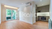 Living room of Flat for sale in Esplugues de Llobregat  with Air Conditioner