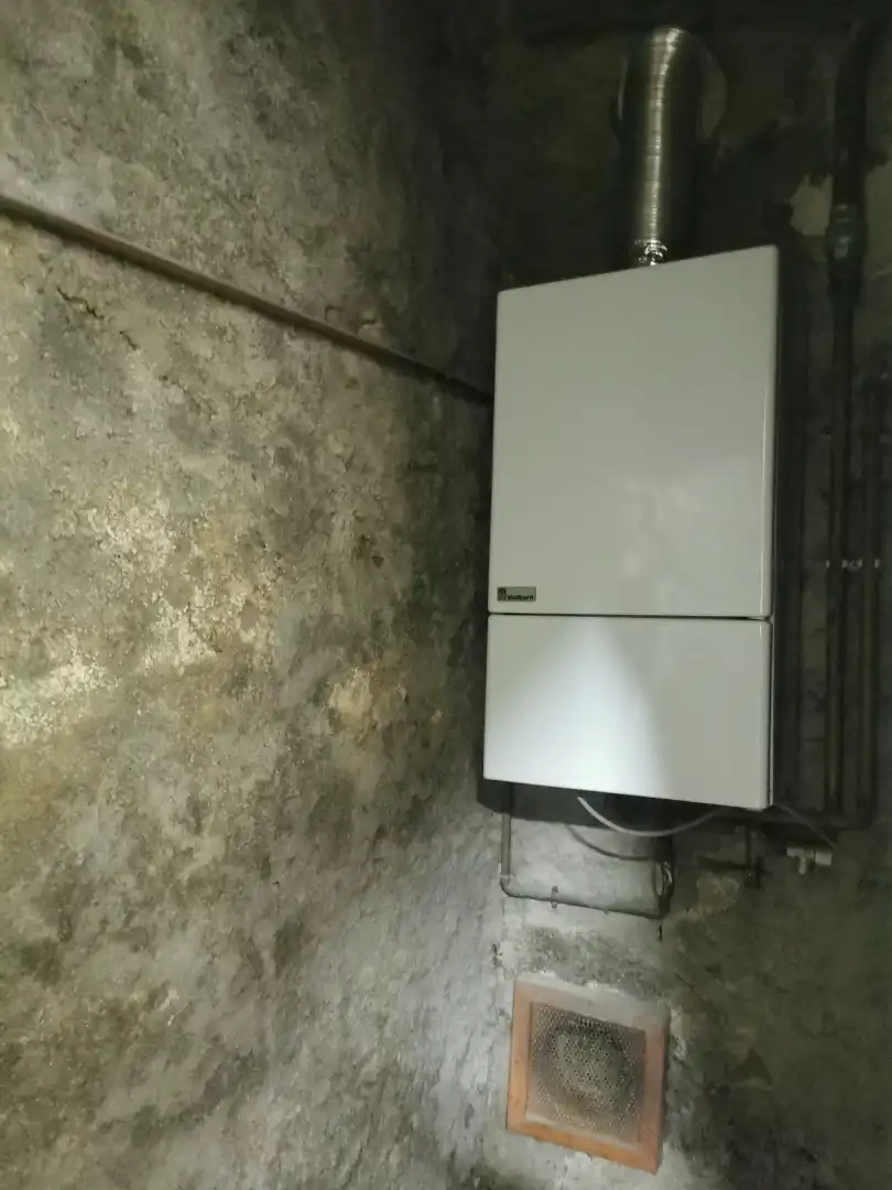 Geschaftsraum zur Miete in Manresa mit Alarm