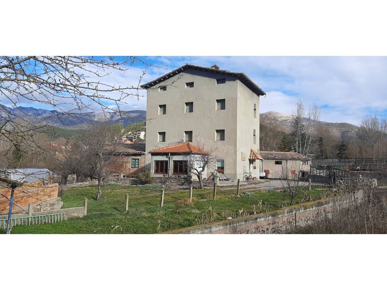 Exterior view of House or chalet for sale in Guardiola de Berguedà  with Private garden
