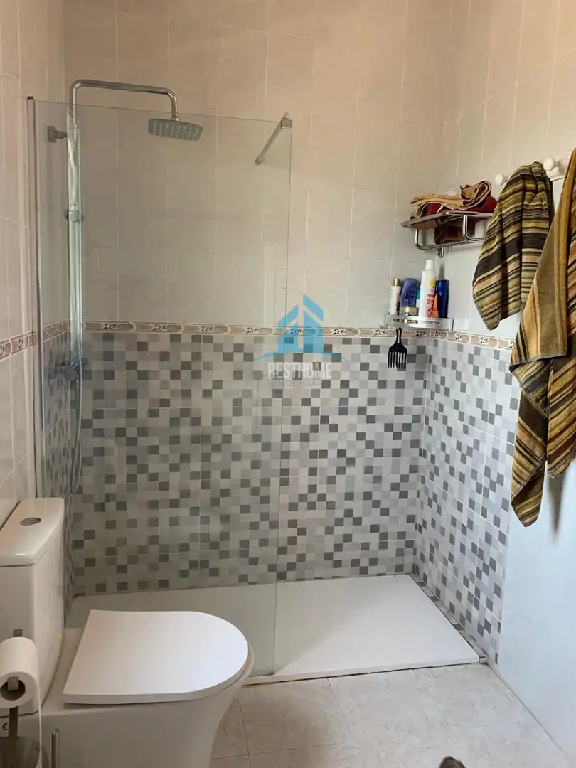 Bathroom of Houses for sale in Riba-roja de Túria  with Heating, Terrace and Storage room