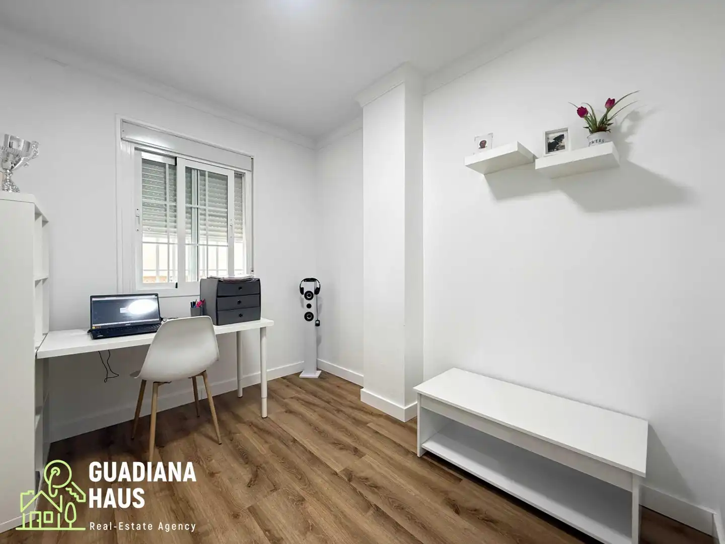 Dormitori de Apartament en venda en Ayamonte amb Aire condicionat, Jardí privat i Terrassa
