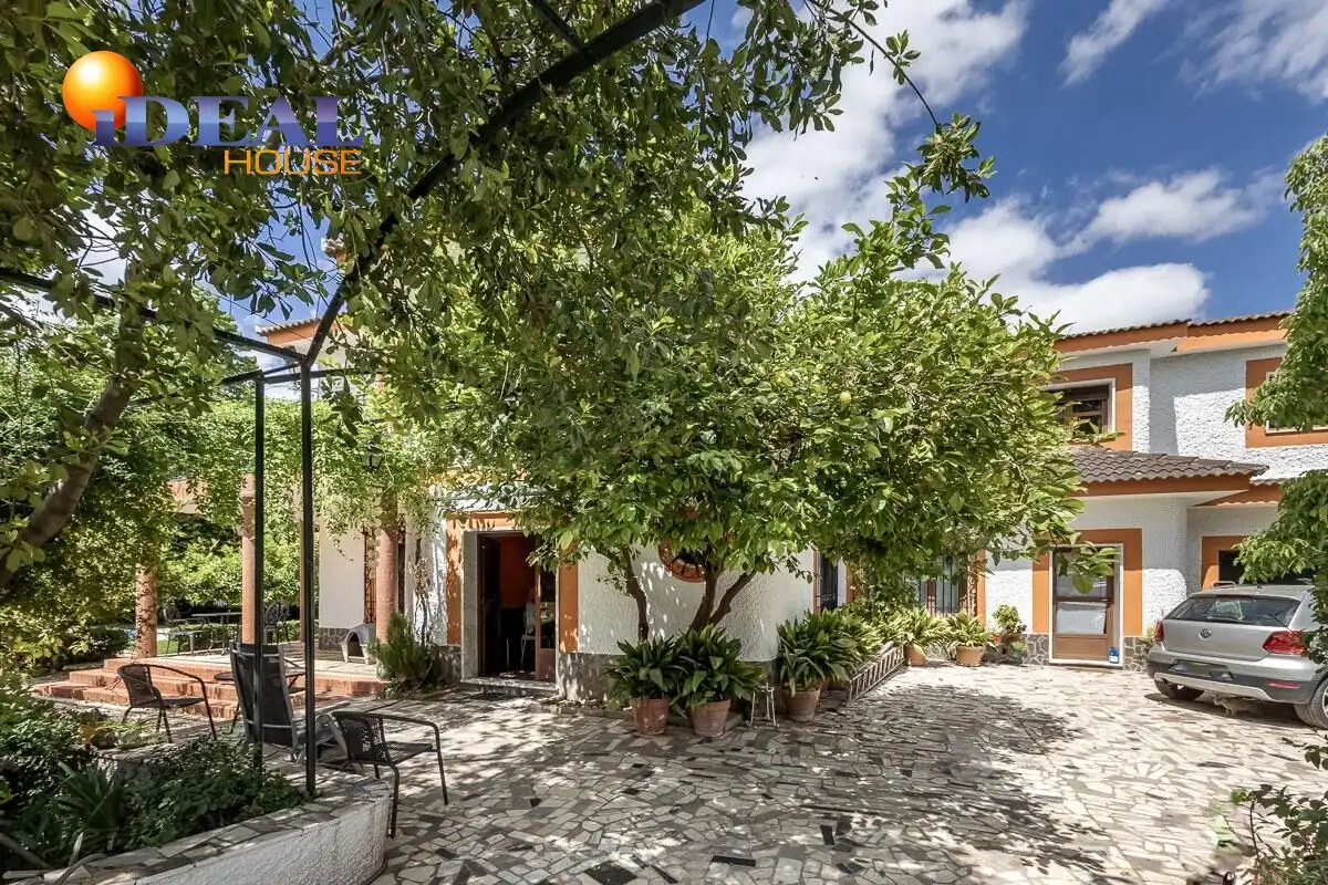 Villa con piscina in vendita a Huétor Vega, imagen 12