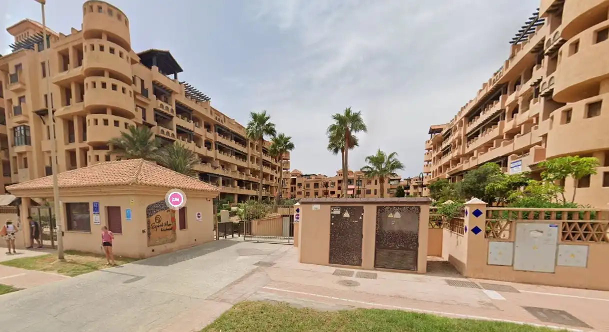 Vista exterior de Garaje en venta en El Ejido con Alarma